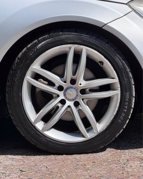 Mercedes Benz C180 CGI BLUE EFFICIENCY 2014 - Imagen 13