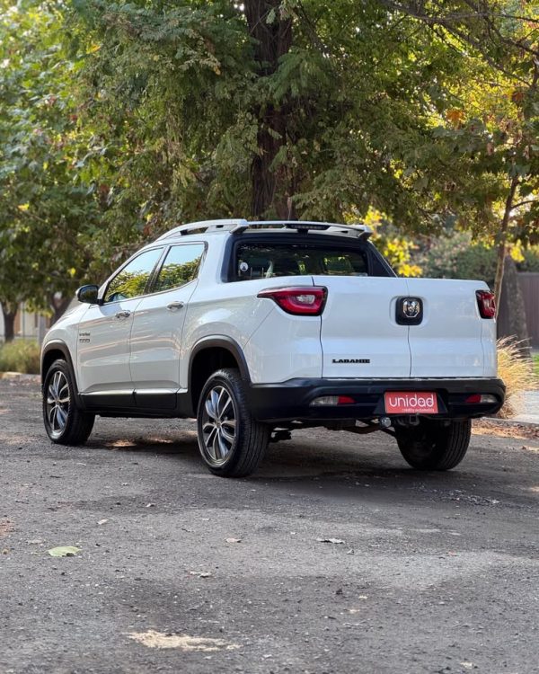 RAM 1000 LARAMIE 4X4 4P 2.0 AUT 2021 - Imagen 4