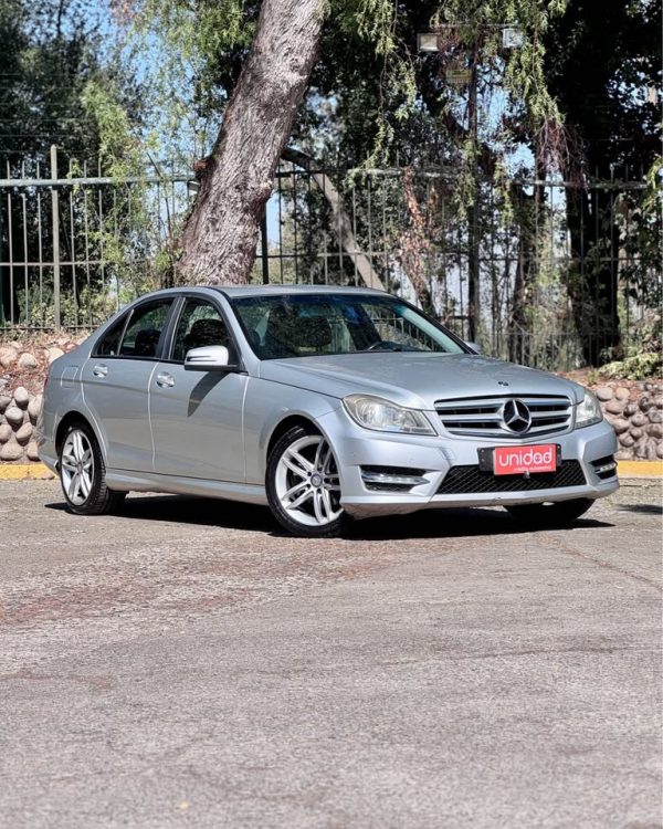 Mercedes Benz C180 CGI BLUE EFFICIENCY 2014