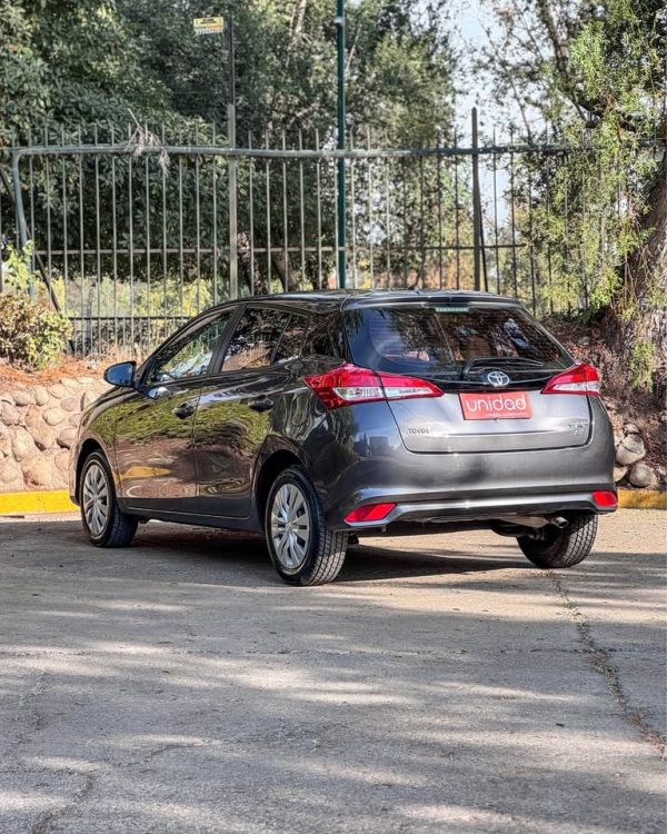 TOYOTA NEW YARIS SPORT GLE 1.5 AUT 2022 - Imagen 3