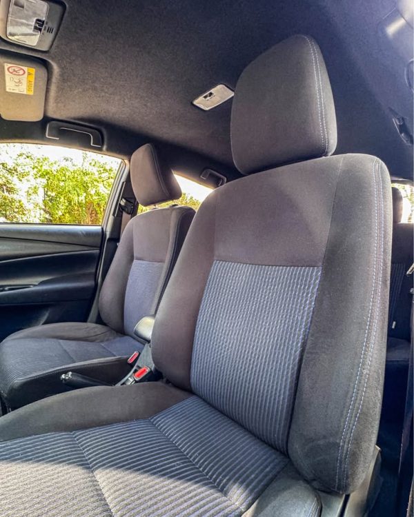 TOYOTA NEW YARIS SPORT GLE 1.5 AUT 2022 - Imagen 10