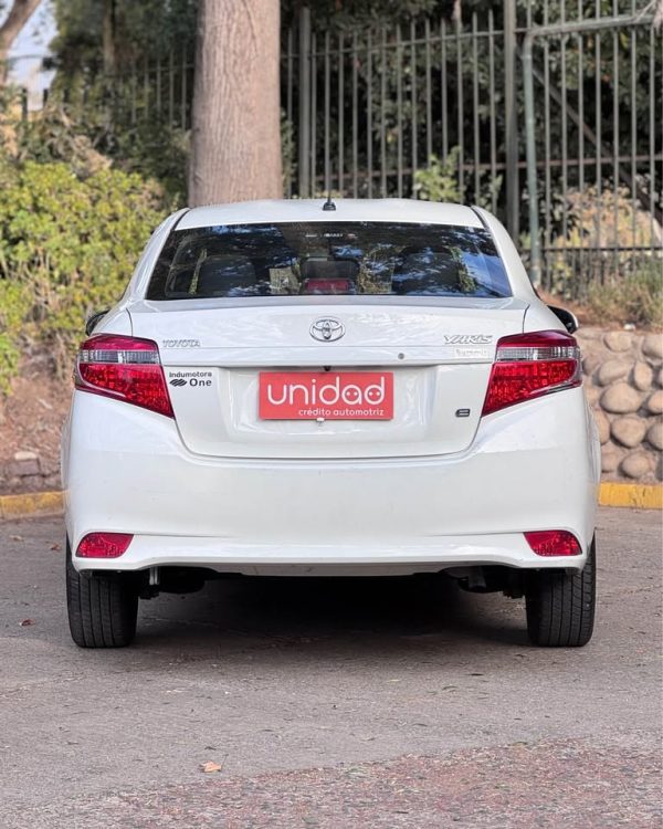 TOYOTA YARIS GLI 1.5 AUT 2017 - Imagen 5