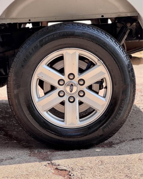 FORD F150 XLT CC 3.3 AUT 2021 - Imagen 14
