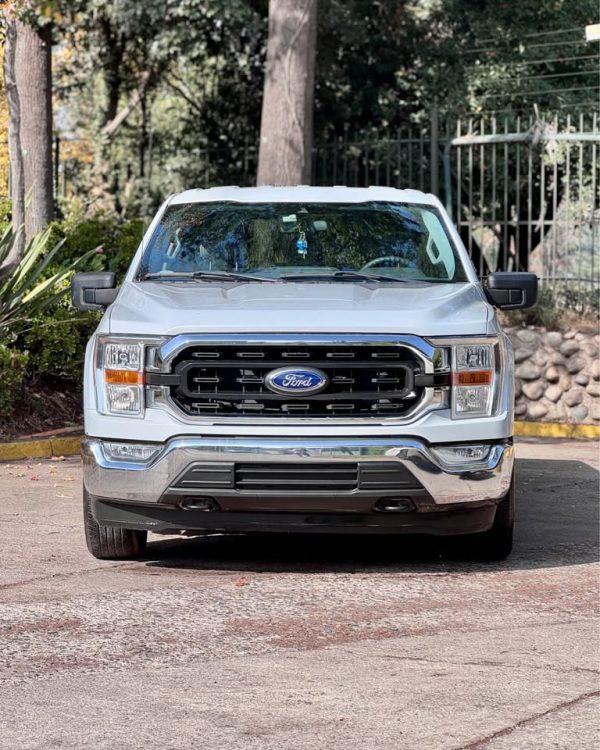 FORD F150 XLT CC 3.3 AUT 2021 - Imagen 2