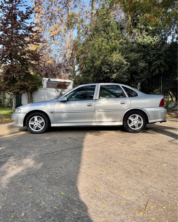 Chevrolet Vectra 2.2 AT 2001 - Imagen 5