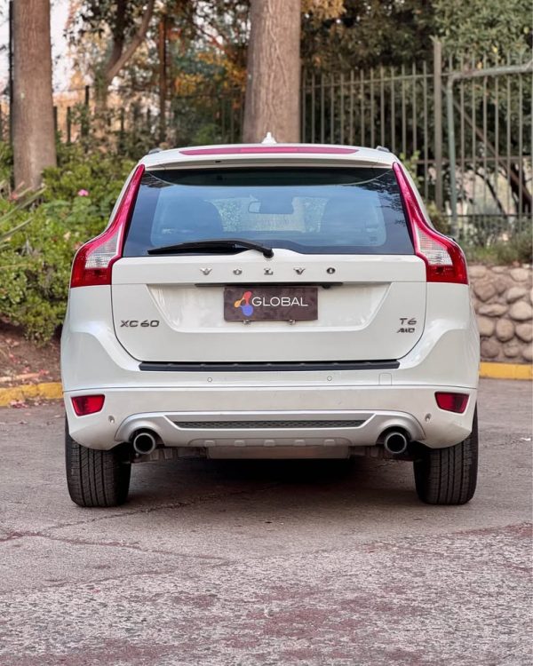 Volvo XC60 T6 R DESING 2013 - Imagen 5