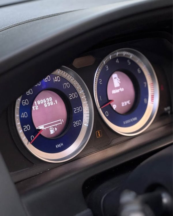 Volvo XC60 T6 R DESING 2013 - Imagen 12