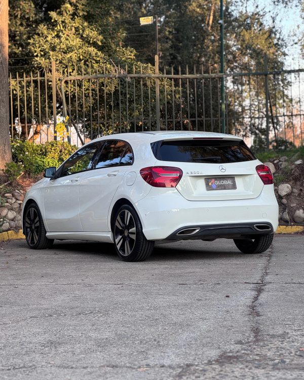 Mercedes Benz A200 D 1.5 AT 2017 - Imagen 4