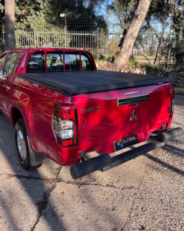 Mitsubishi l200 Katana CRT 4x4 2.4 2023 - Imagen 4