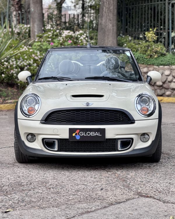 MINI Cooper S Cabrio 1.6 AT 2012 - Imagen 2