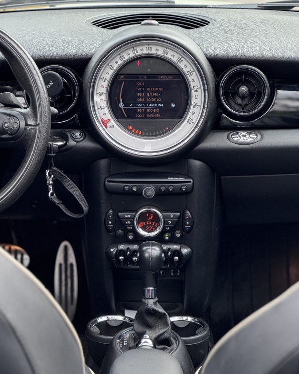 MINI Cooper S Cabrio 1.6 AT 2012 - Imagen 11