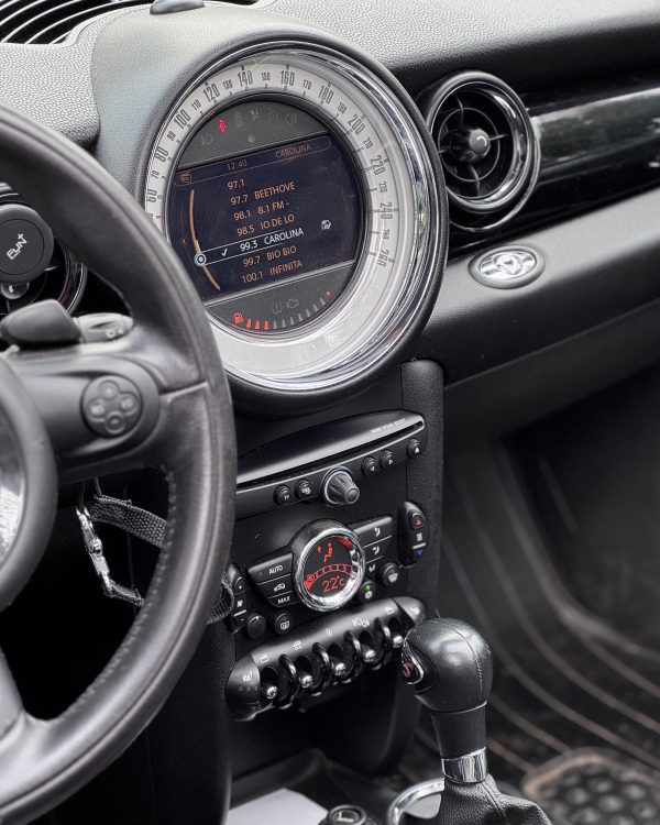 MINI Cooper S Cabrio 1.6 AT 2012 - Imagen 9