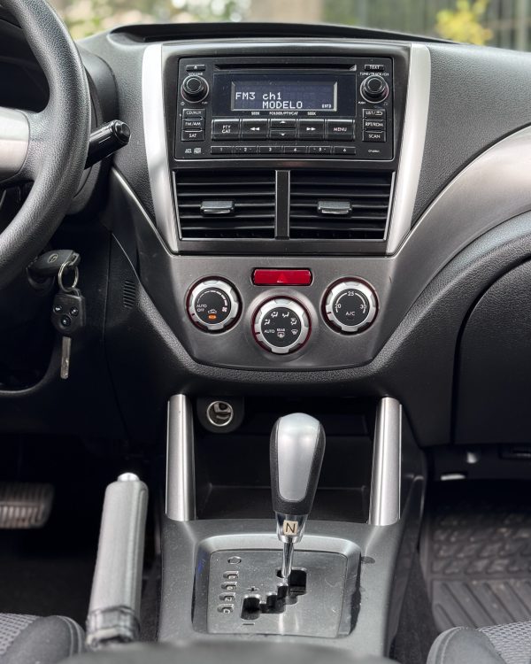 Subaru Forester 2 AWD 2.0 AT 2012 - Imagen 8