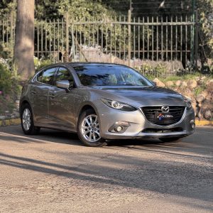 Mazda 3 sport 2.0 2015