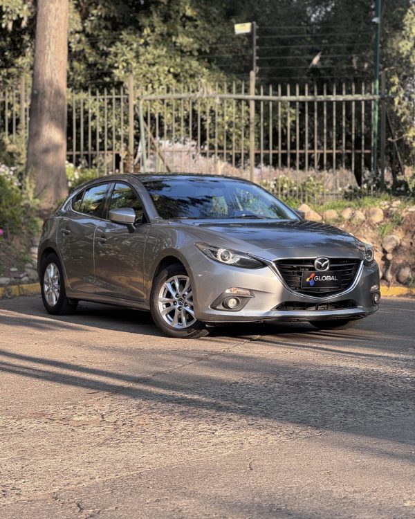 Mazda 3 sport 2.0 2015