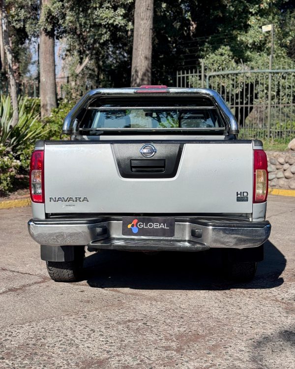 Nissan NAVARA DCAB 4X4 2.5 - Imagen 4