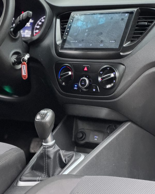 Hyundai Accent HCI 1.4 MT 2022 - Imagen 8