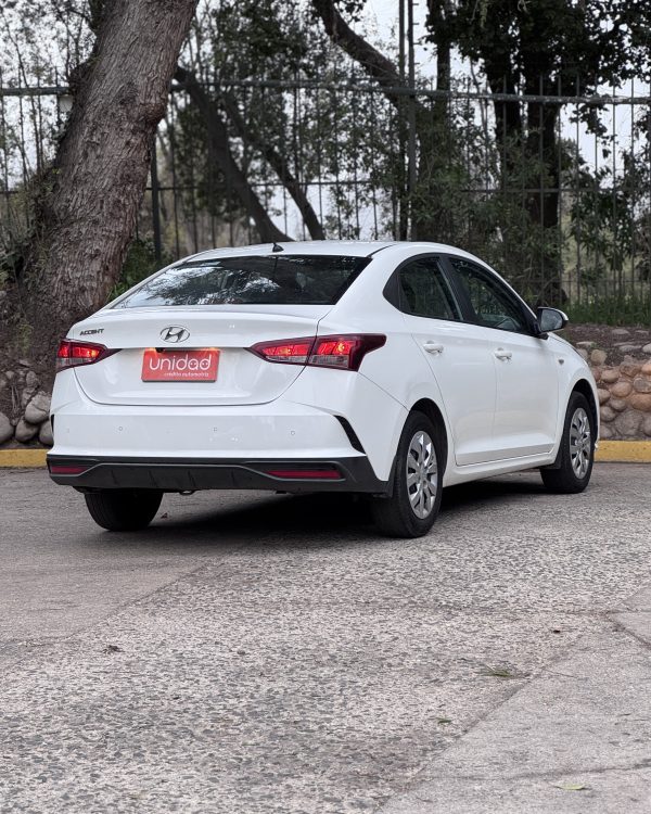 Hyundai Accent HCI 1.4 MT 2022 - Imagen 3