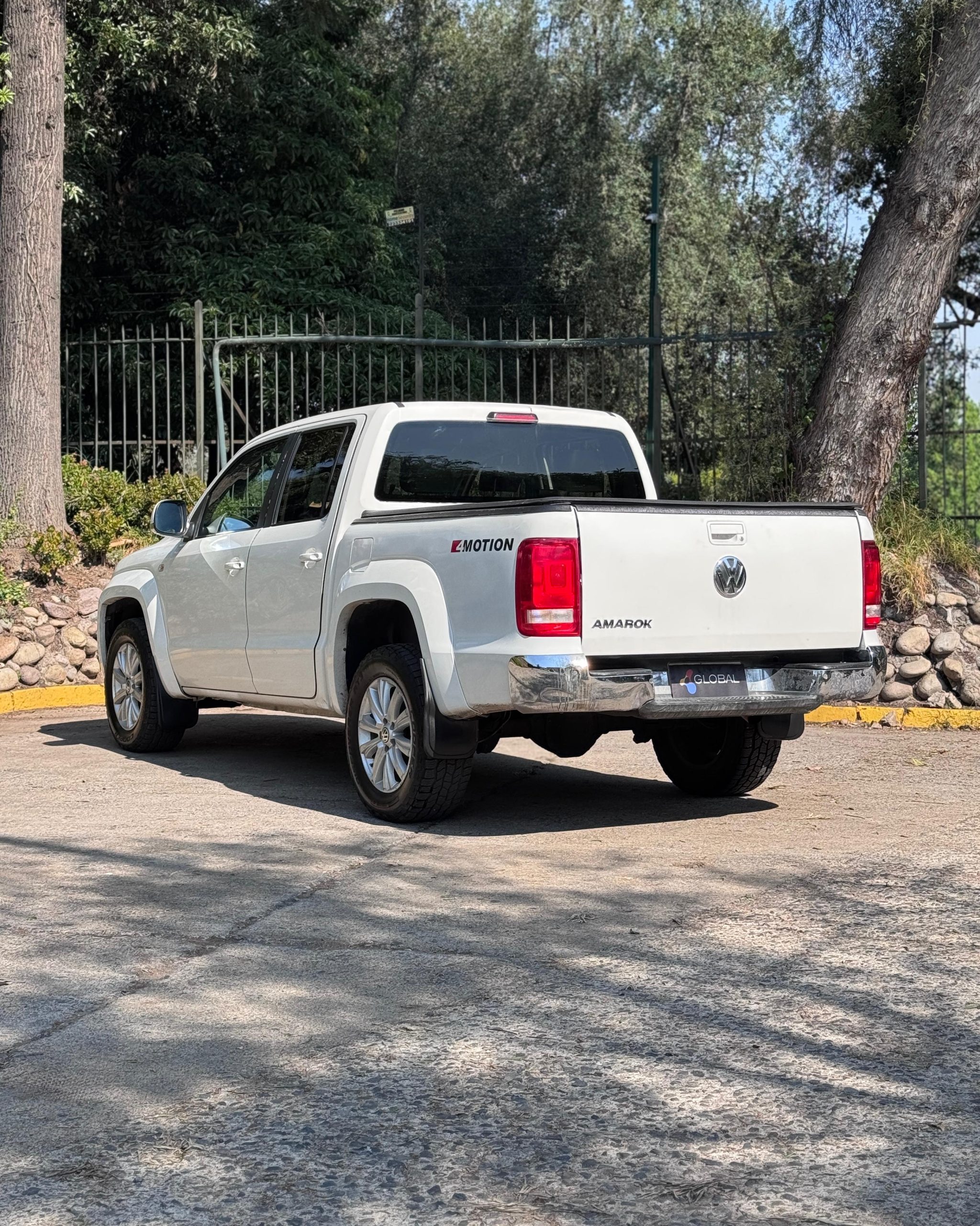 Volkswagen Amarok 2.0 Highline 4x4 2017 - Imagen 3