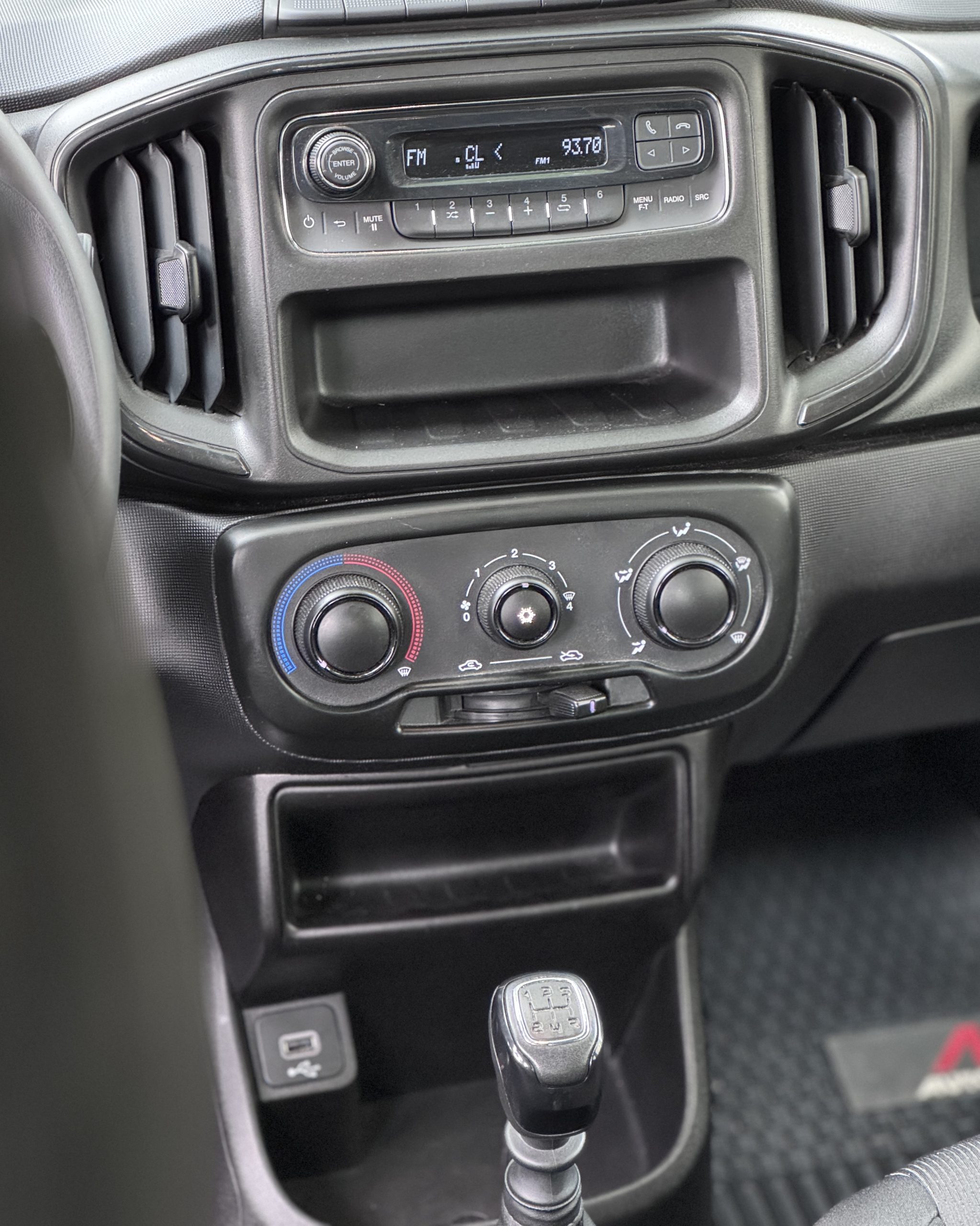 RAM 700 2023 - Imagen 8