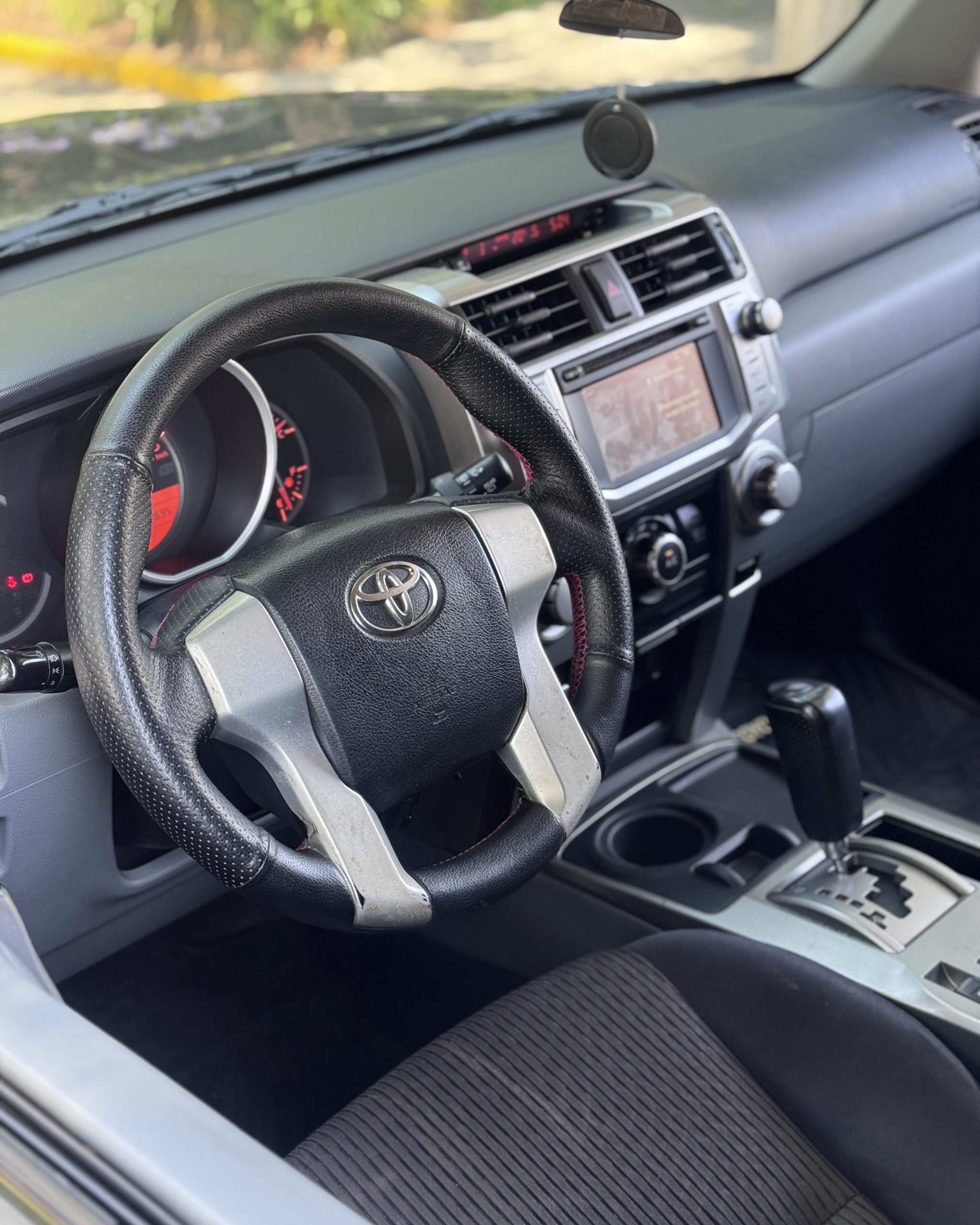 Toyota 4Runner 2012 - Imagen 7